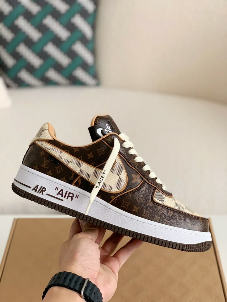 Louis Vuitton x Nike Air Force 1