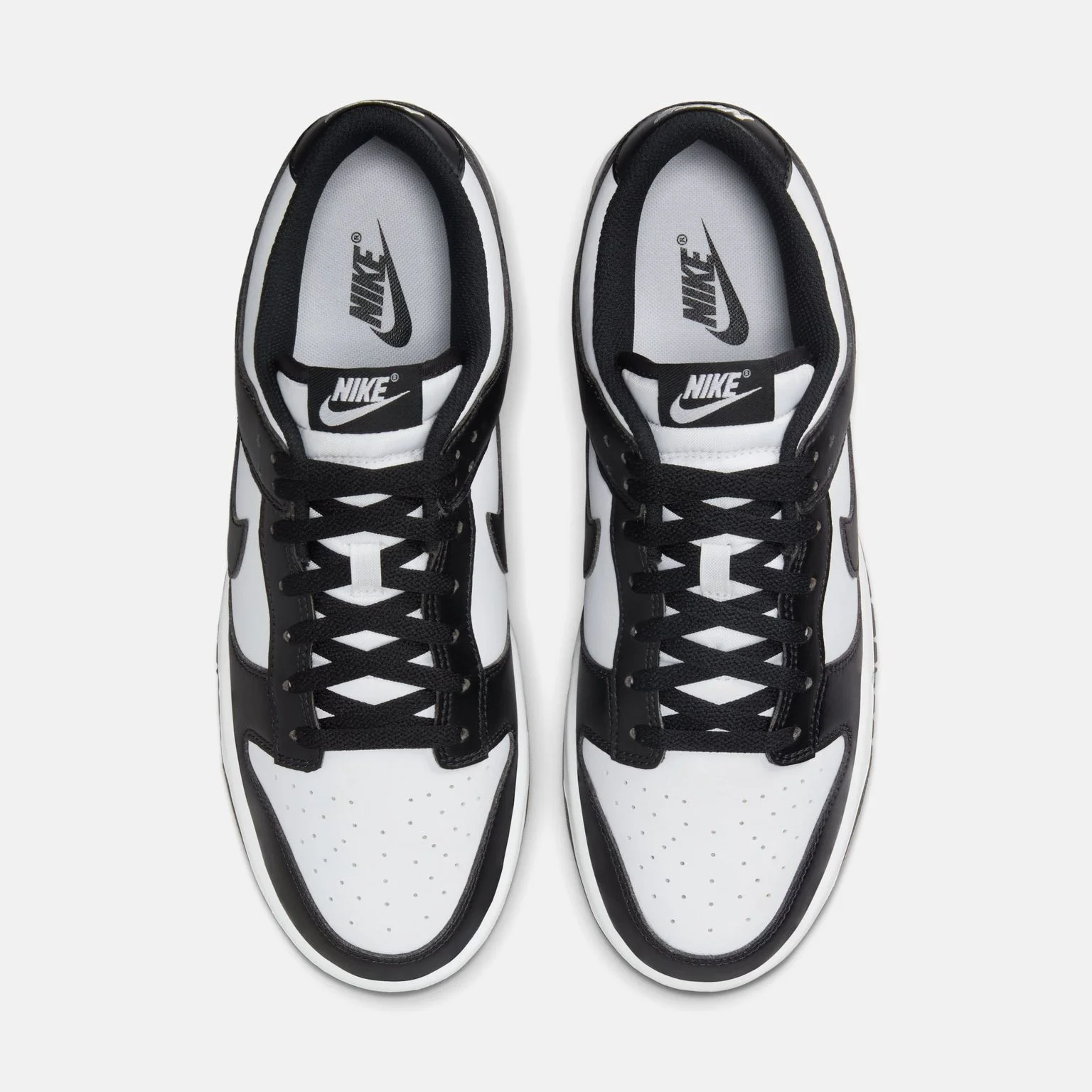 Nike Dunk Low Retro "Panda" 