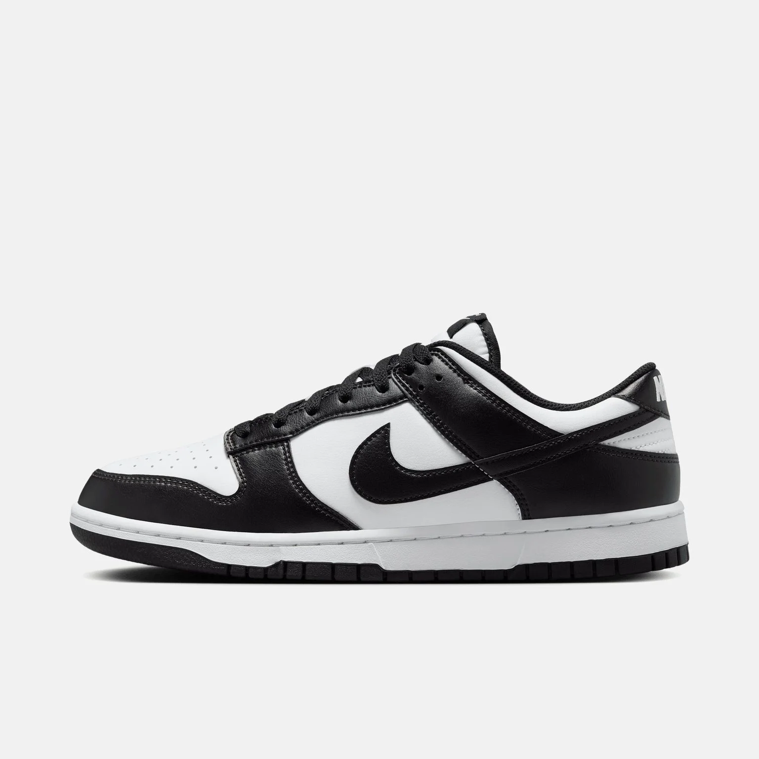 Nike Dunk Low Retro "Panda" 