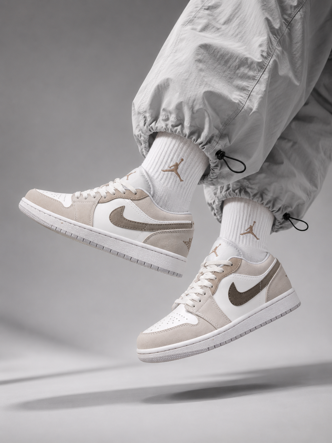 Air Jordan 1 Low SE Legend Light Brown
